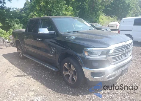 2019 Ram 1500 Laramie 4X4 5'7 Box z USA, uszkodzony, nr VIN 1C6SRFJT0KN544313